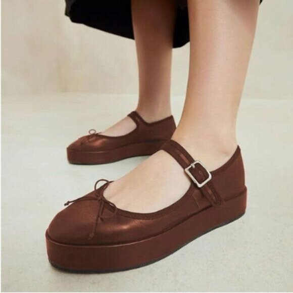 Women Classic Platform Closed Round Toe Mary Jane Flats Bows Strap Buckle - Picture 1 of 8